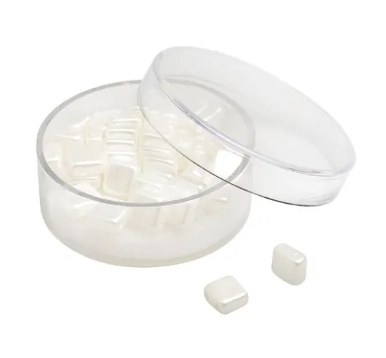 Glasperle "Quadratisch", 35 Stück