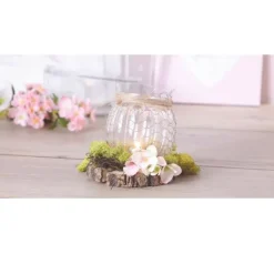Glasvase mit Rillen
