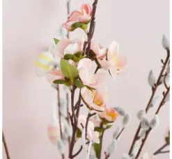 Kirschblüten-Zweig