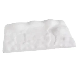 Landschaft aus Styropor mit Schnee