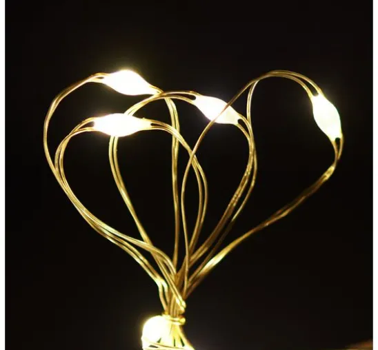 Micro-LED-Lichterkette "Blinkend" mit Timer 6/18 Std., 30 LEDs