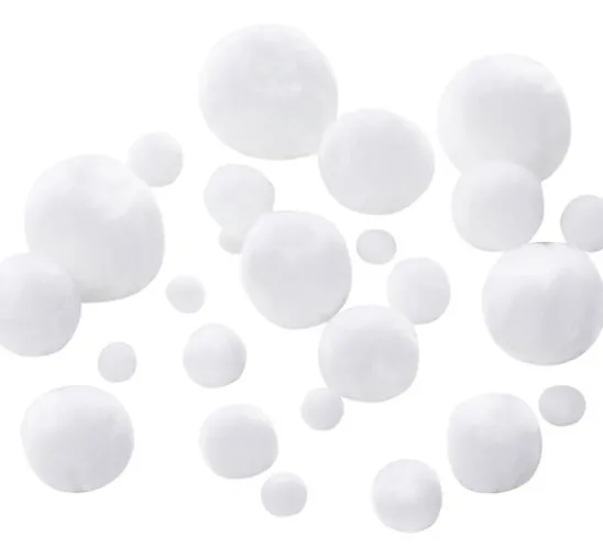 Pompons, Weiß